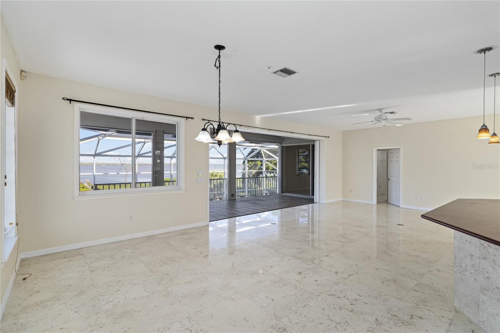 Image 12 of 46 For 9891 Eagle Preserve Drive