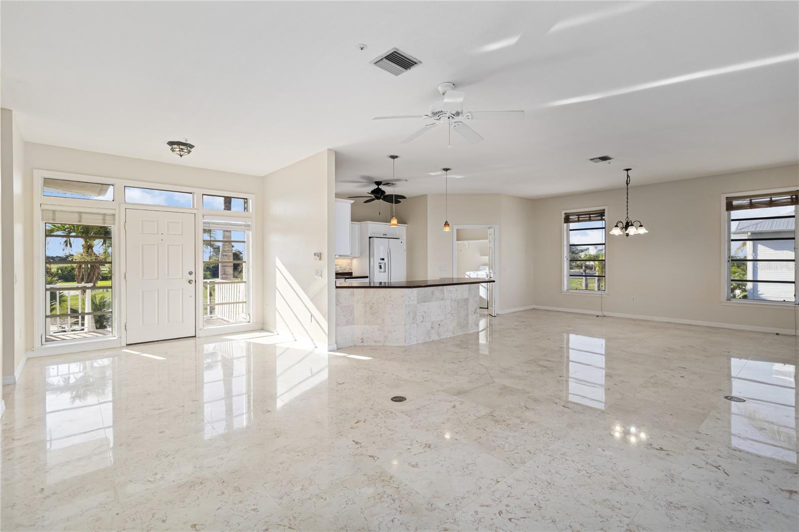 Image 4 of 46 For 9891 Eagle Preserve Drive