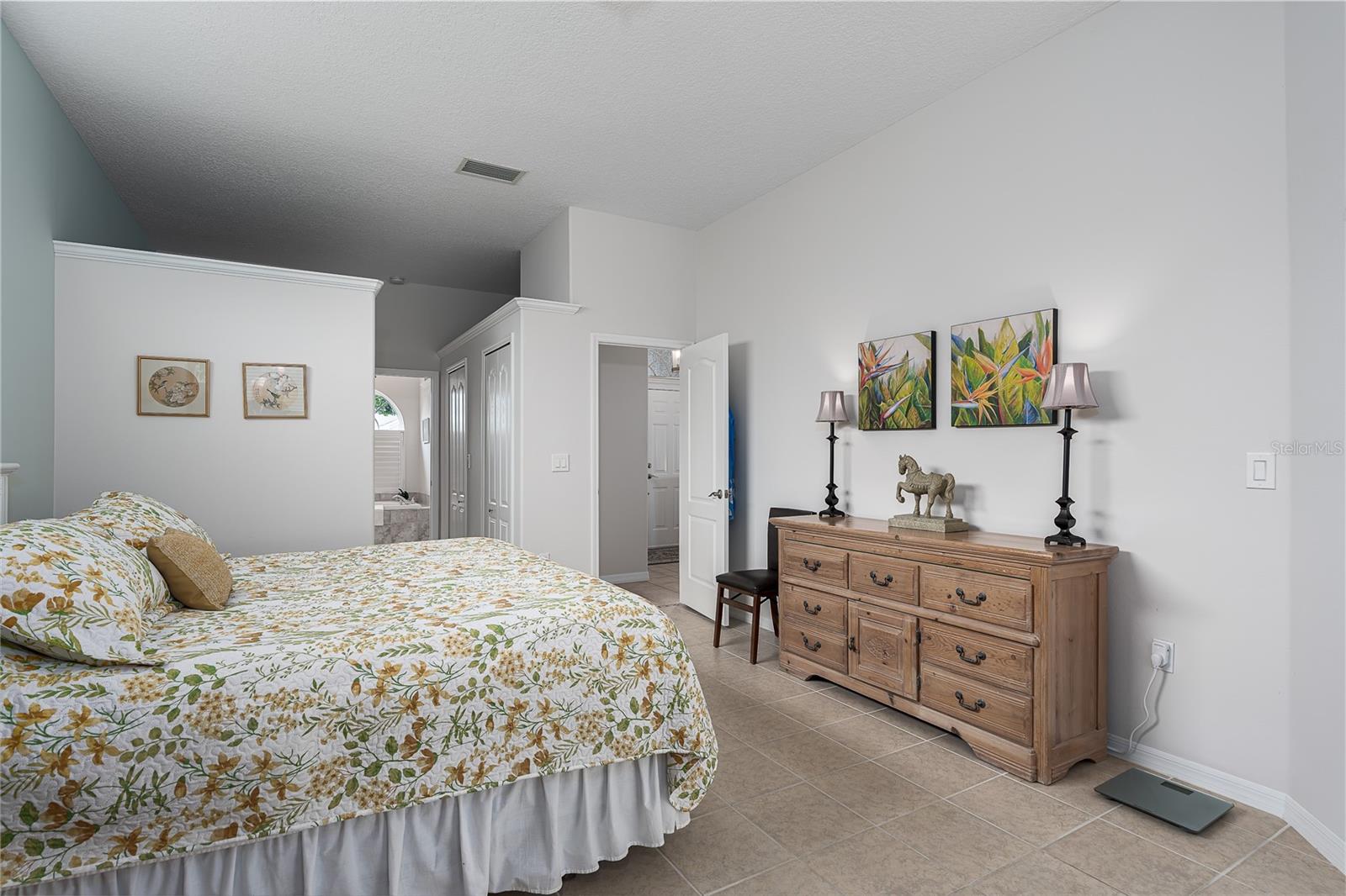 Image 10 of 42 For 8808 30th Street E