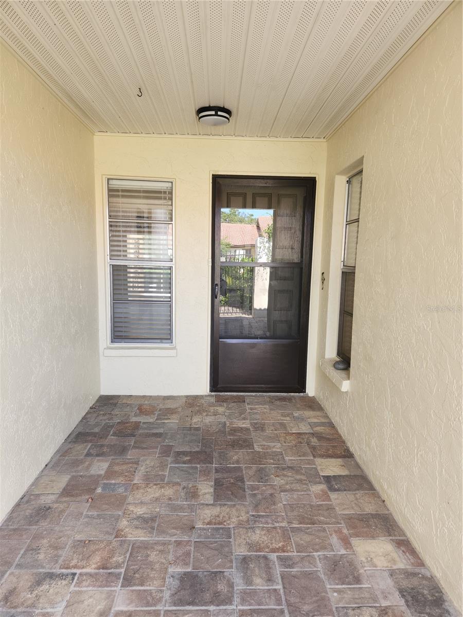 Image 5 of 31 For 3409 Montilla Court 8410