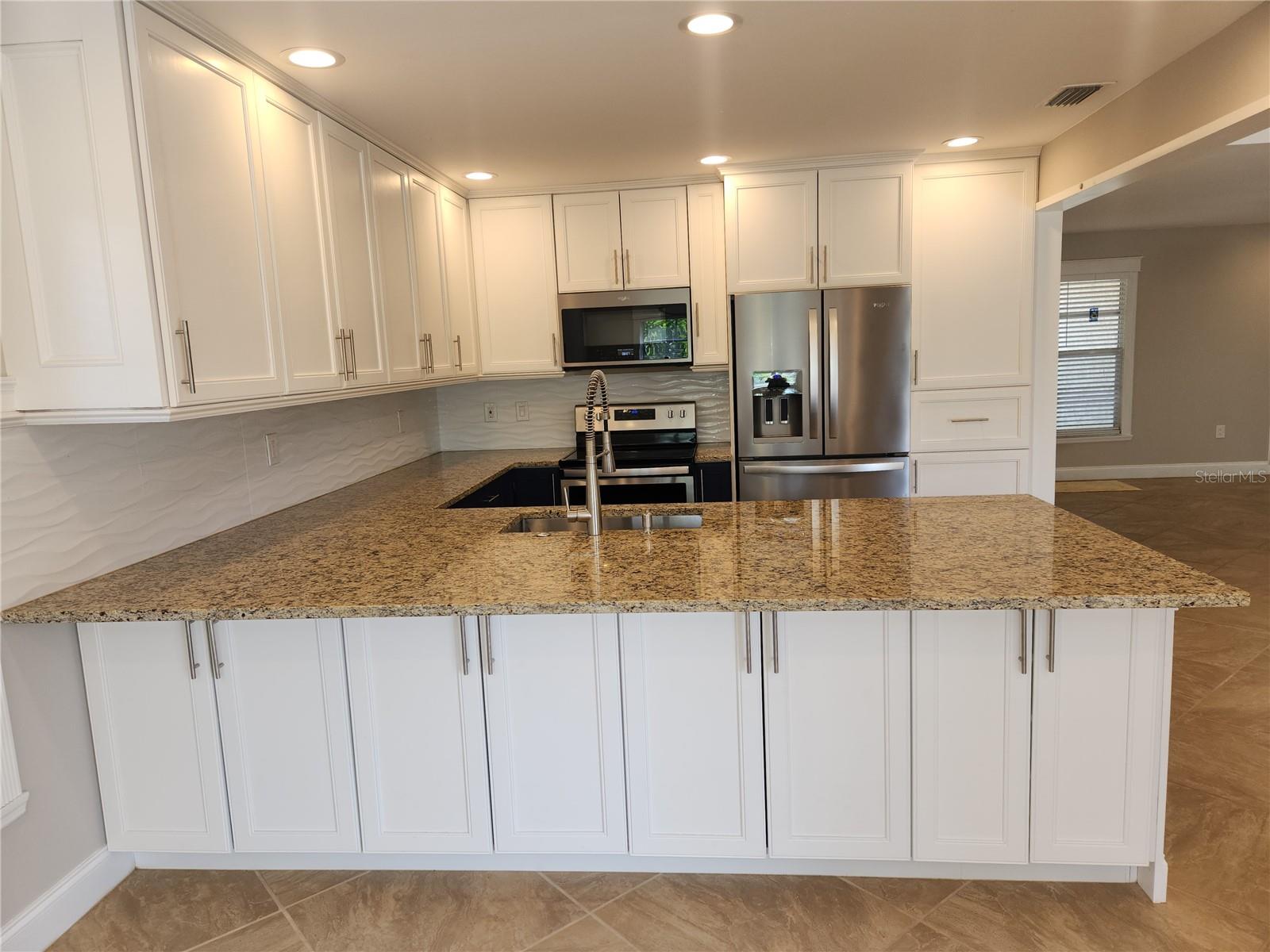 Image 9 of 31 For 3409 Montilla Court 8410
