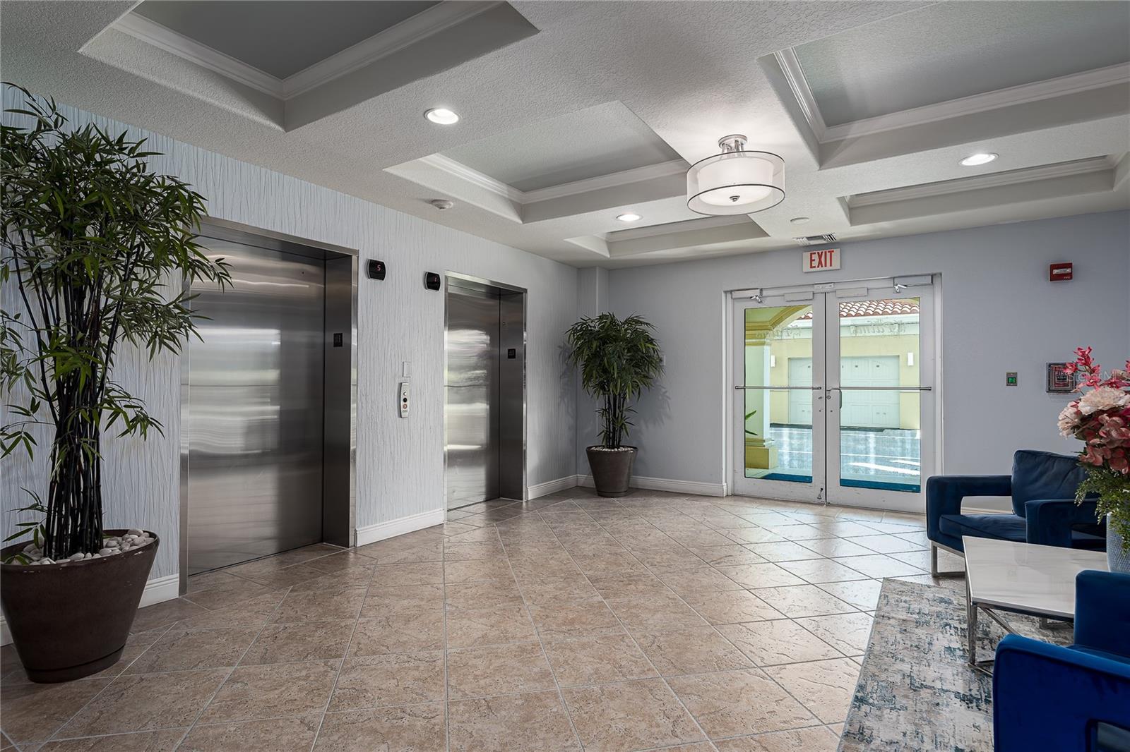 Image 2 of 47 For 501 Haben Boulevard 605