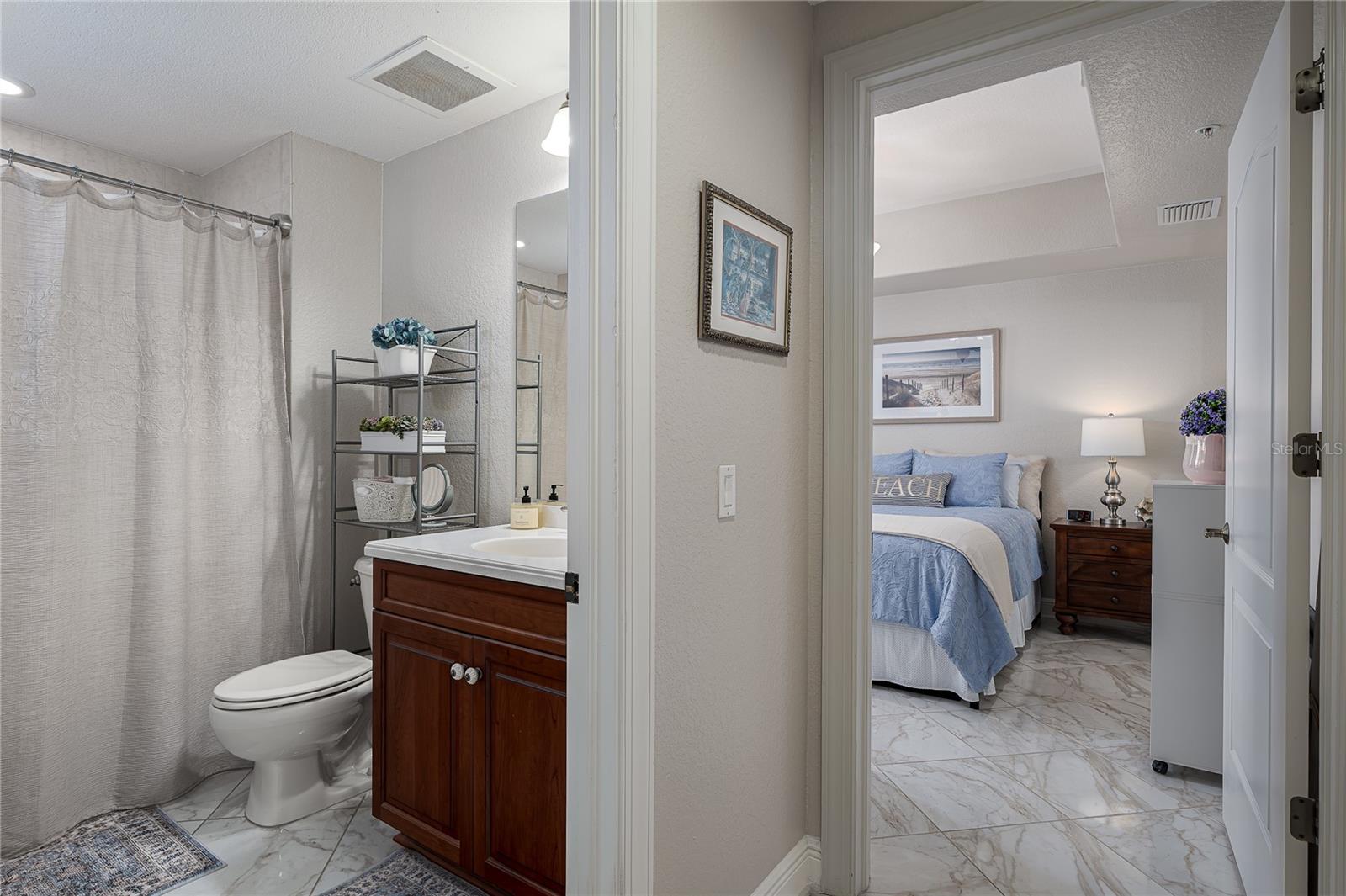 Image 23 of 47 For 501 Haben Boulevard 605