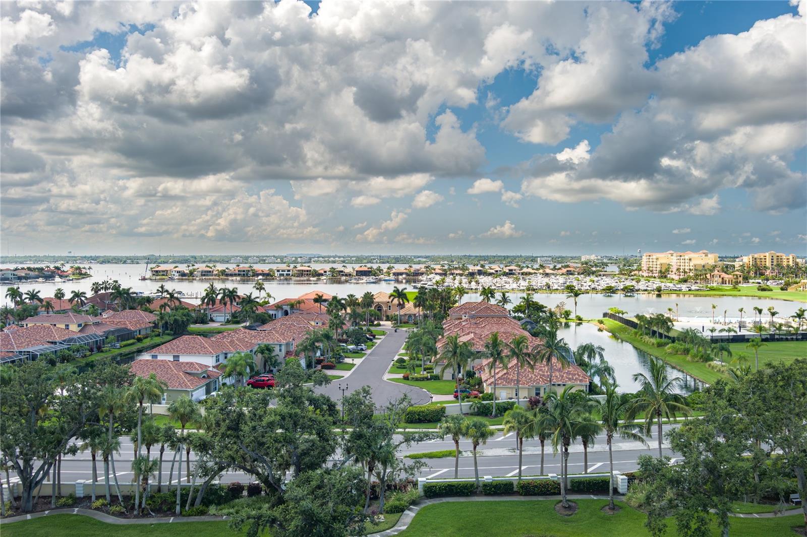 Image 36 of 47 For 501 Haben Boulevard 605