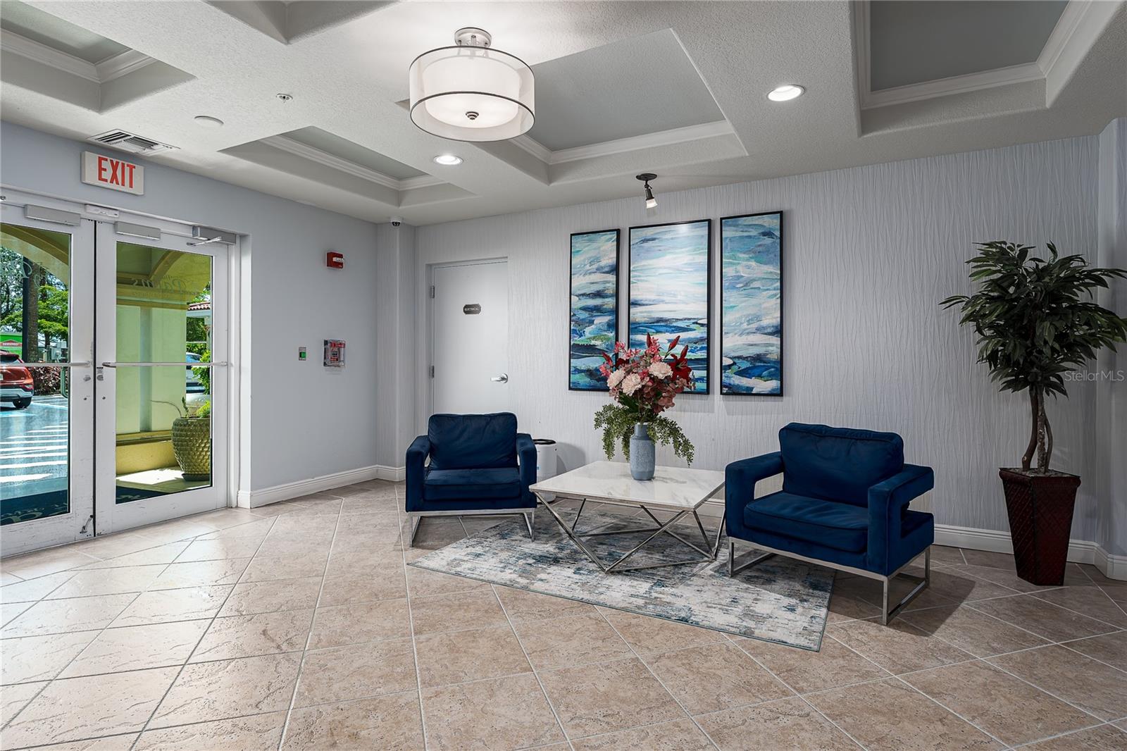 Image 4 of 47 For 501 Haben Boulevard 605