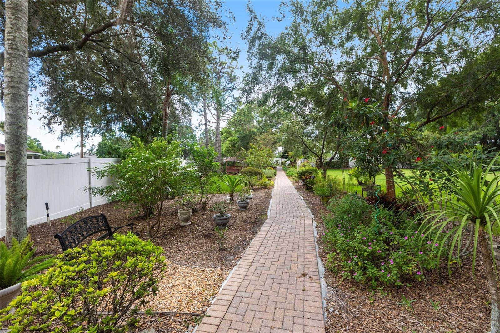 Image 22 of 25 For 21508 Woodstork Lane