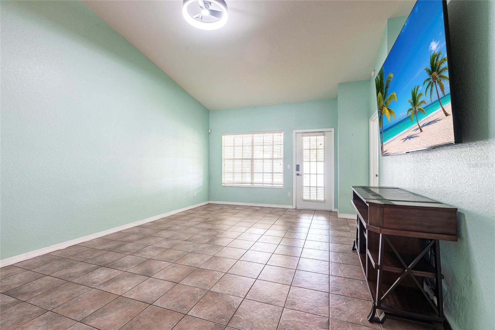 Image 3 of 25 For 21508 Woodstork Lane