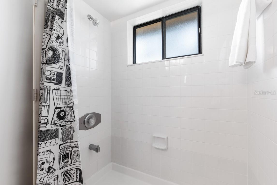 Listing photo id 26 for Address Not Provided