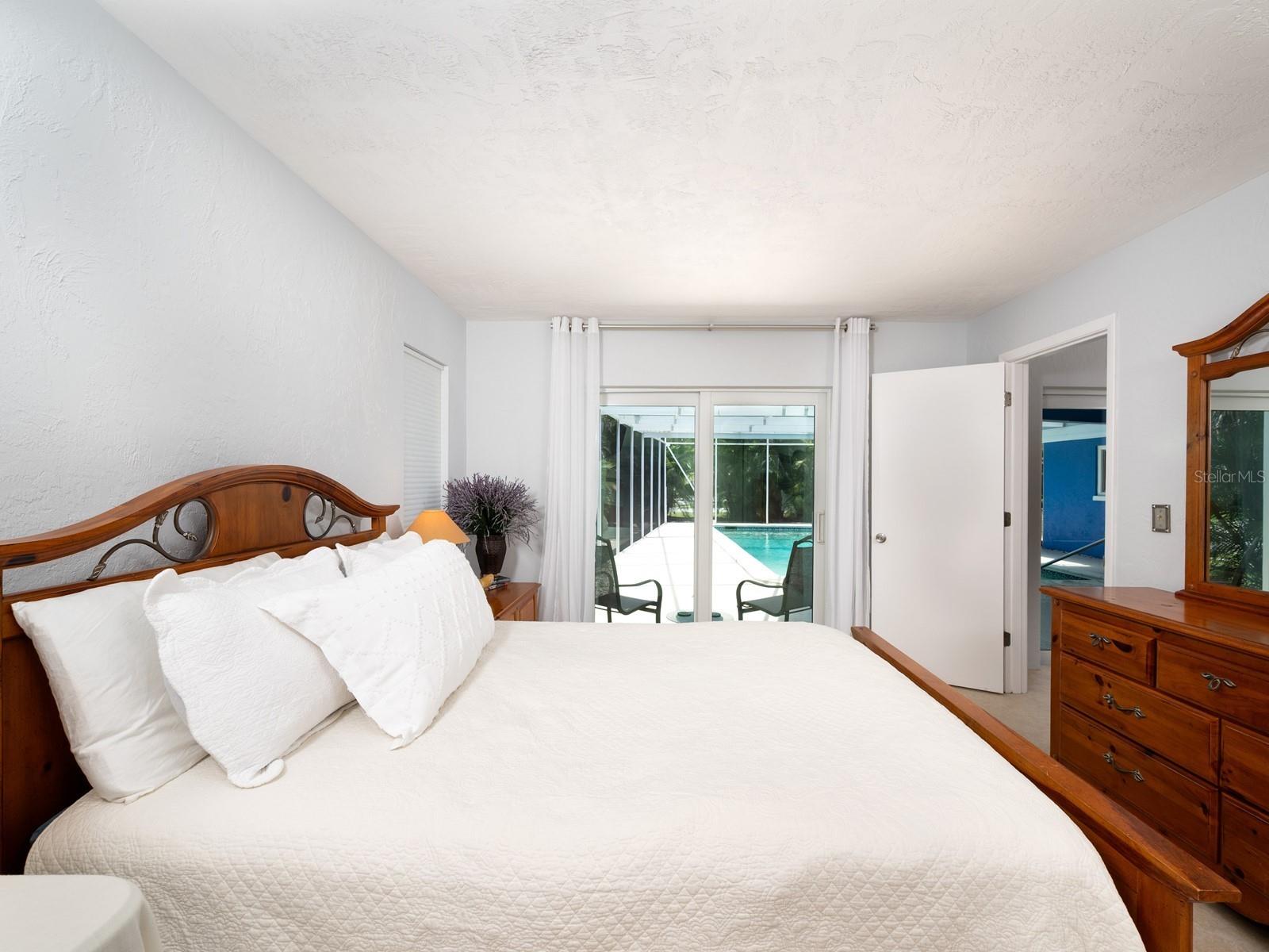 Image 17 of 58 For 2703 Coventry Drive