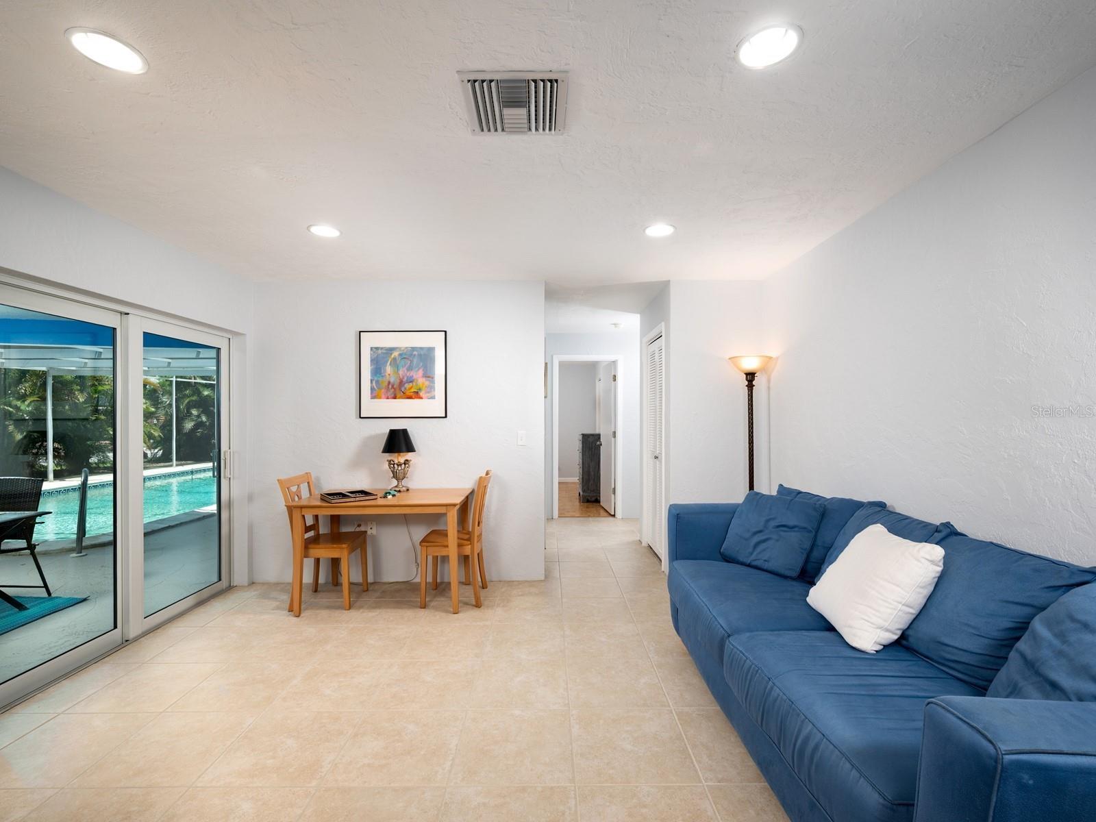 Image 9 of 58 For 2703 Coventry Drive