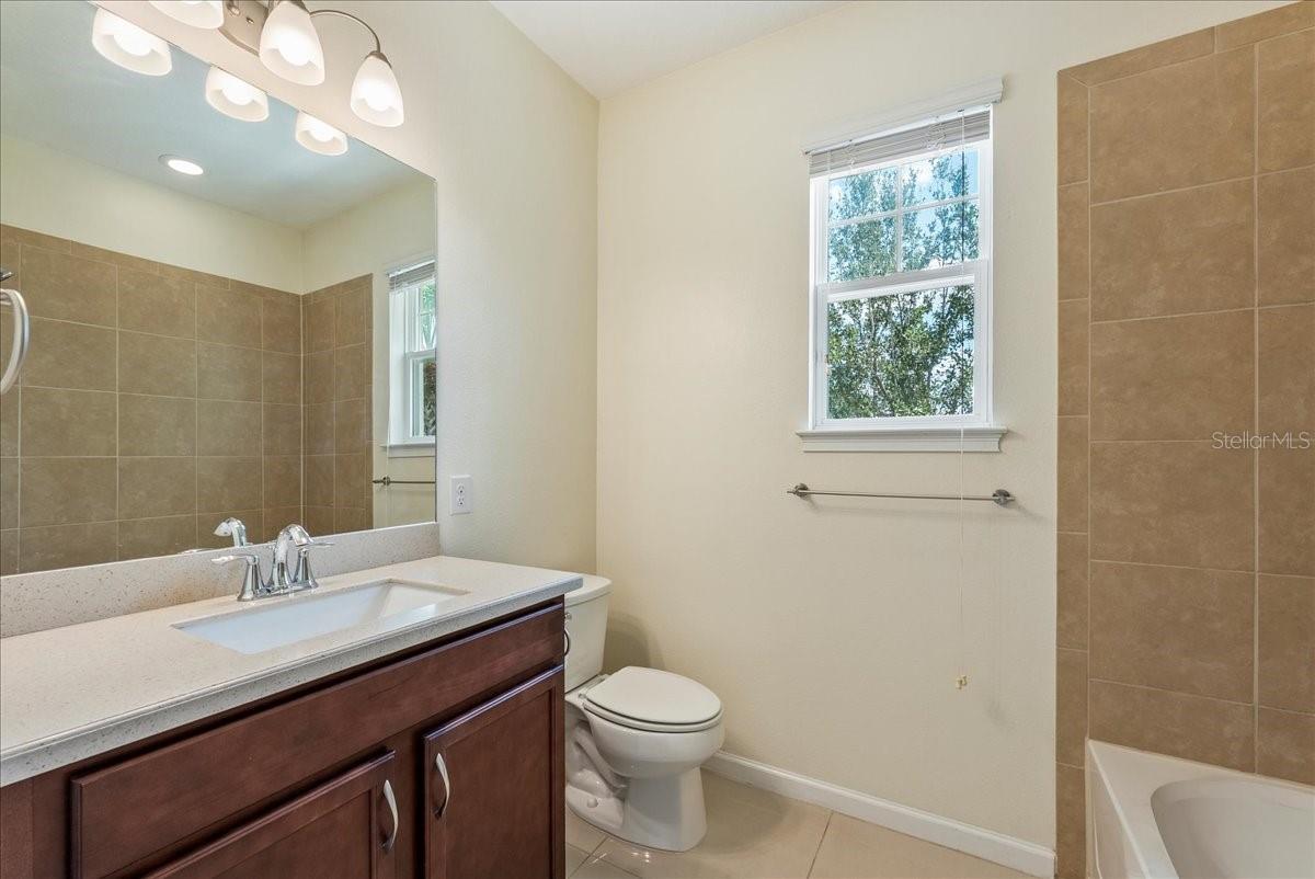 Image 25 of 58 For 11934 Meadowgate Place