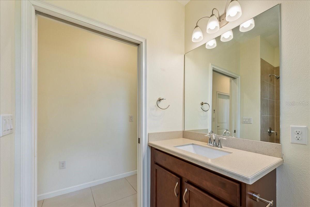 Image 26 of 58 For 11934 Meadowgate Place