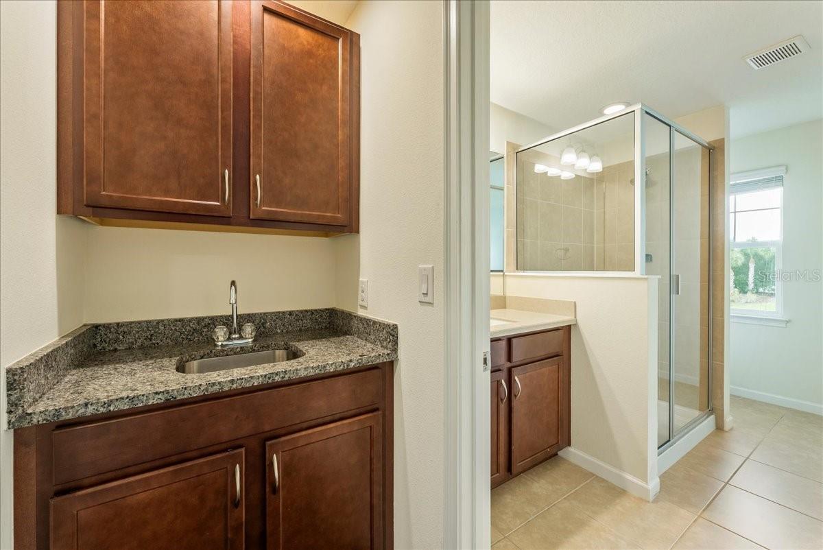 Image 31 of 58 For 11934 Meadowgate Place