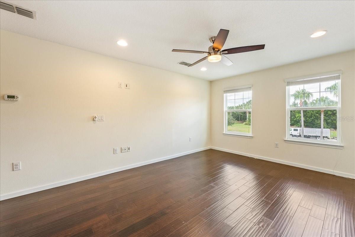 Image 36 of 58 For 11934 Meadowgate Place
