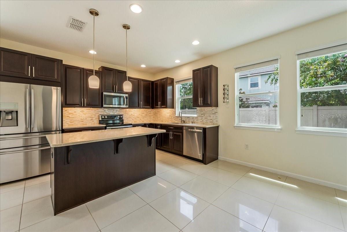 Image 6 of 58 For 11934 Meadowgate Place