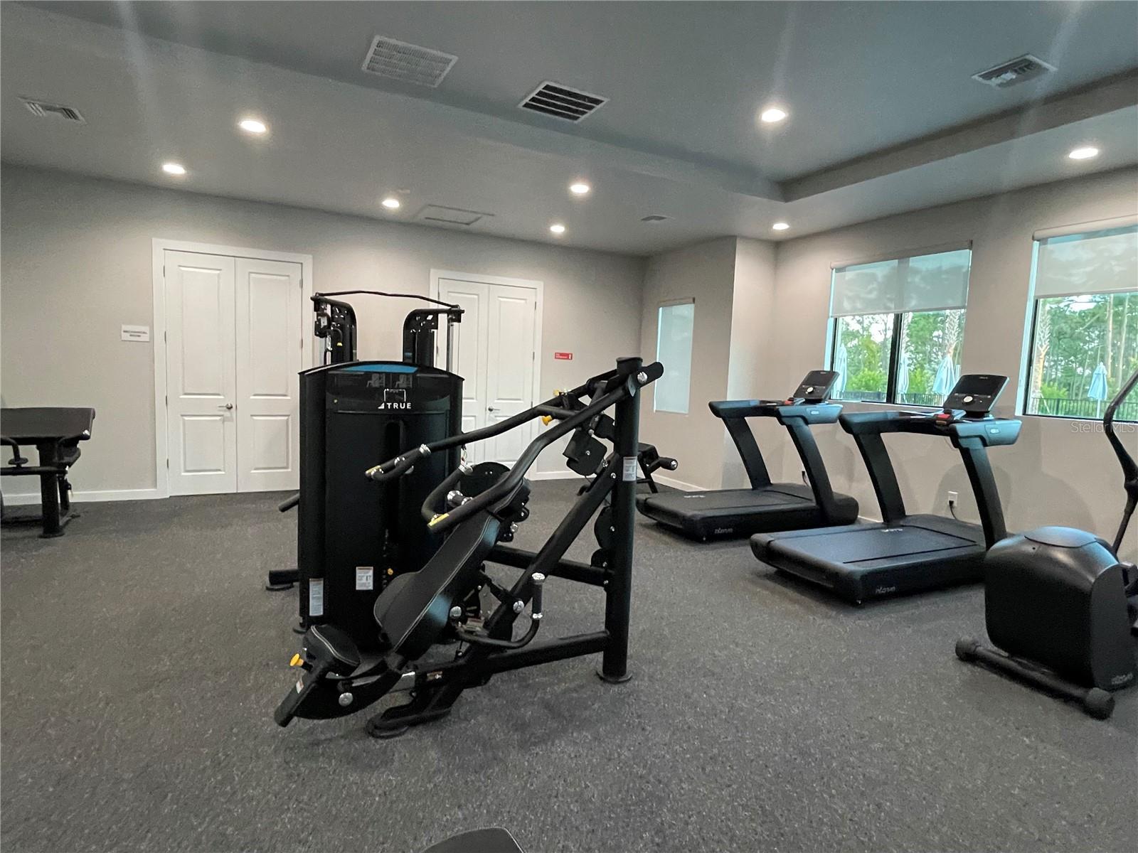 Image 14 of 23 For 8515 Saint Kitts Circle