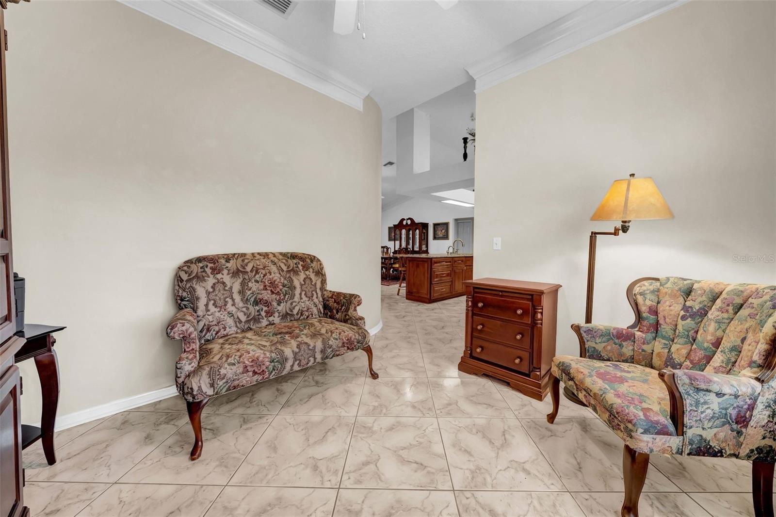 Image 14 of 58 For 8706 Temple Avenue