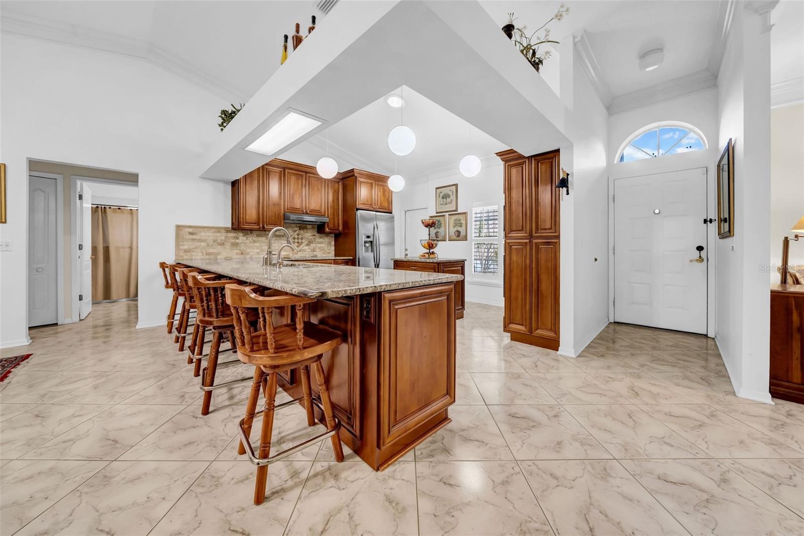 Image 4 of 58 For 8706 Temple Avenue