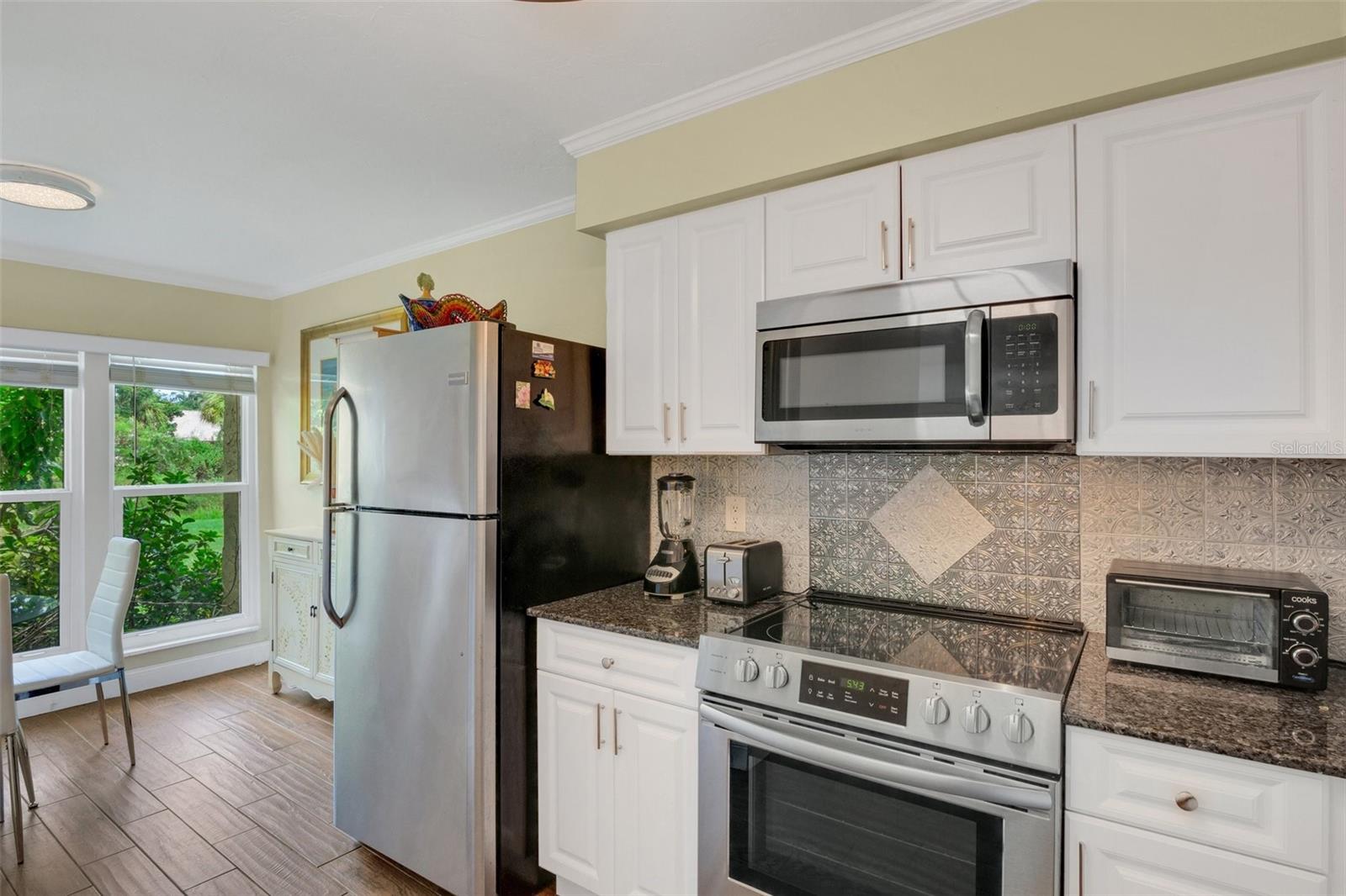 Image 10 of 34 For 3413 Clark Road 114