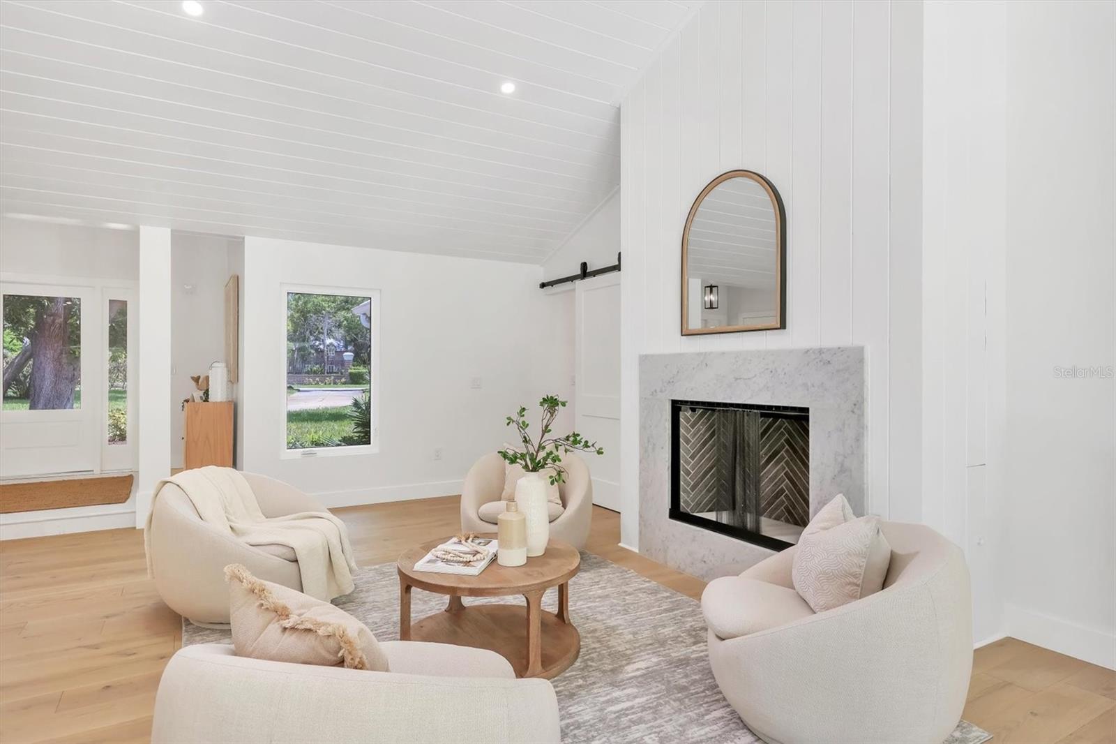 Image 10 of 62 For 4809 Riverview Boulevard
