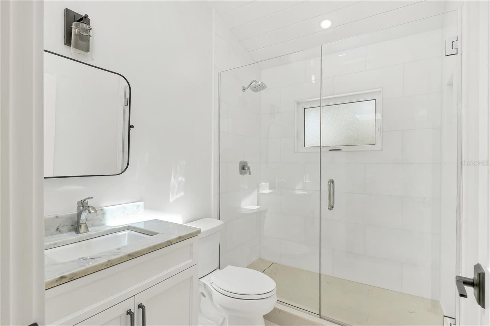 Image 39 of 62 For 4809 Riverview Boulevard