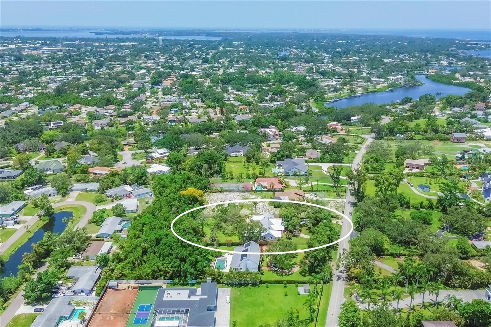Image 5 of 62 For 4809 Riverview Boulevard