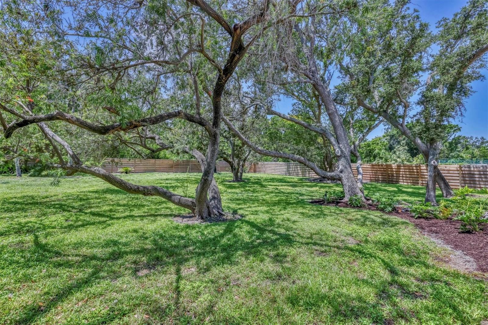 Image 57 of 62 For 4809 Riverview Boulevard
