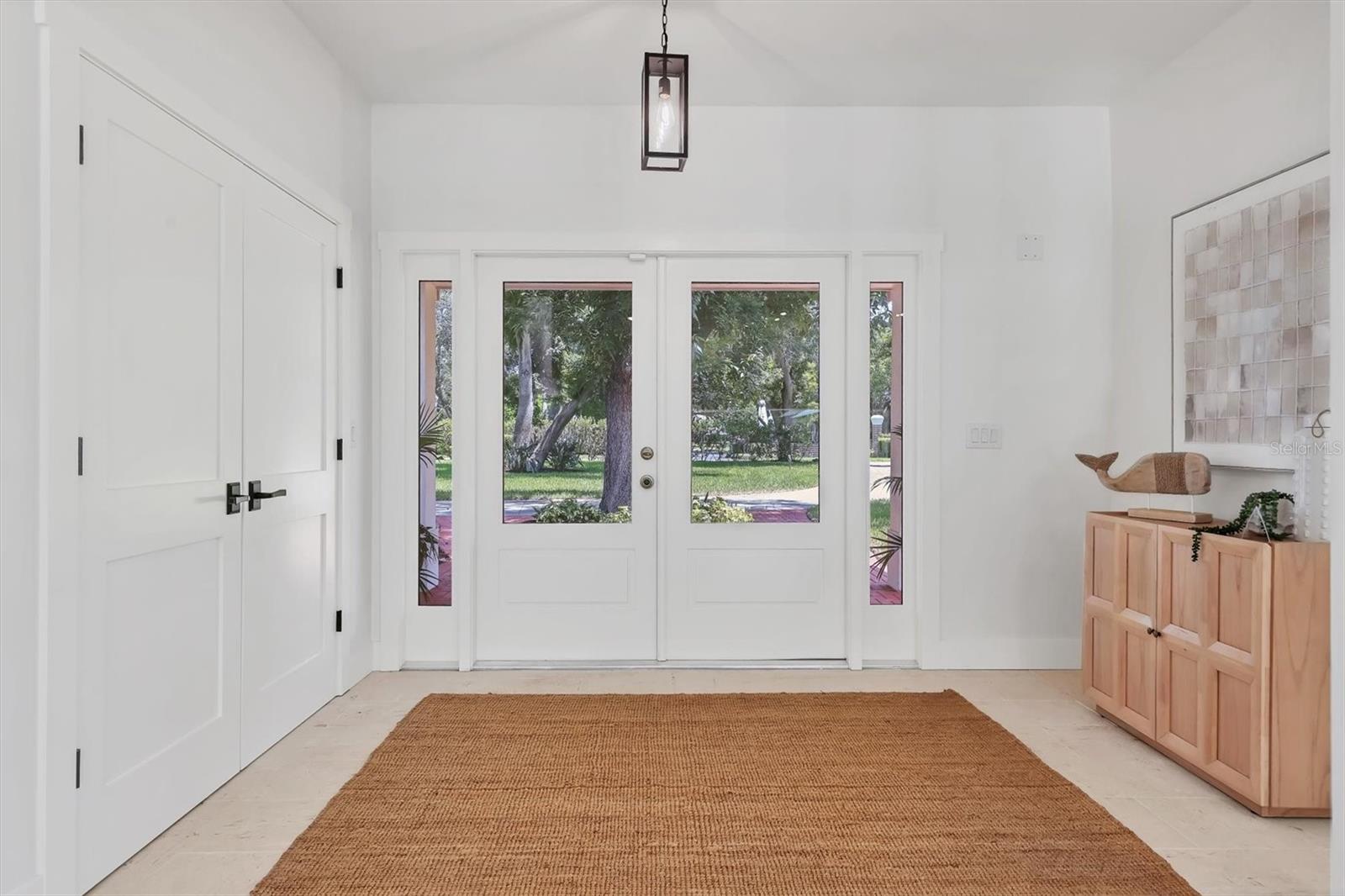 Image 6 of 62 For 4809 Riverview Boulevard