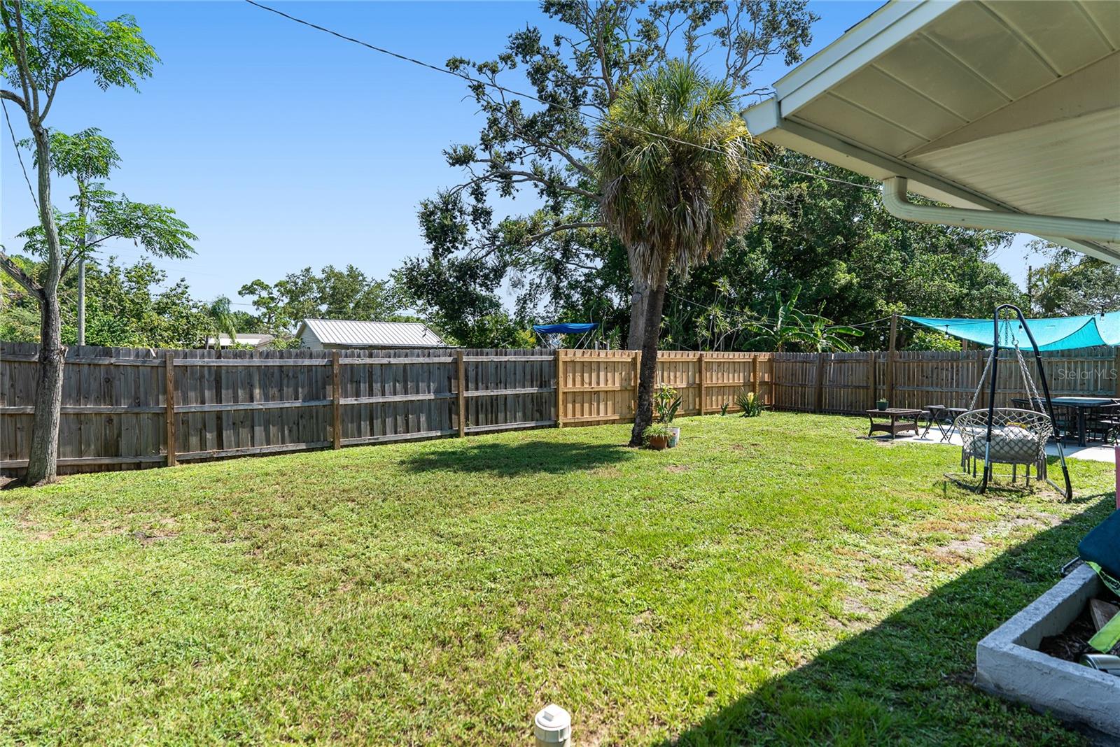 Image 33 of 51 For 339 Suwanee Avenue