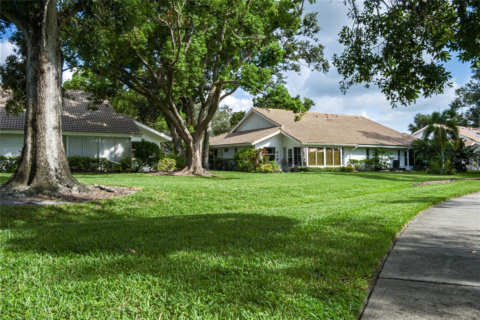 Image 31 of 34 For 5727 Garden Lakes Palm