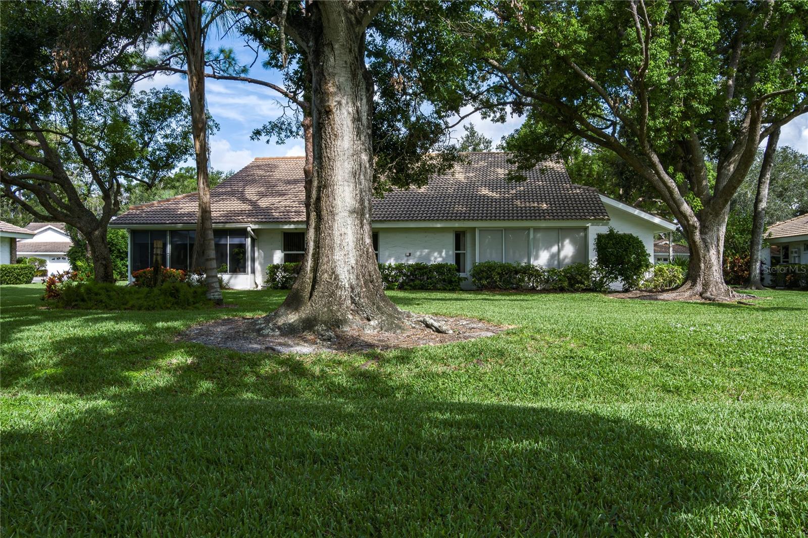 Image 32 of 34 For 5727 Garden Lakes Palm