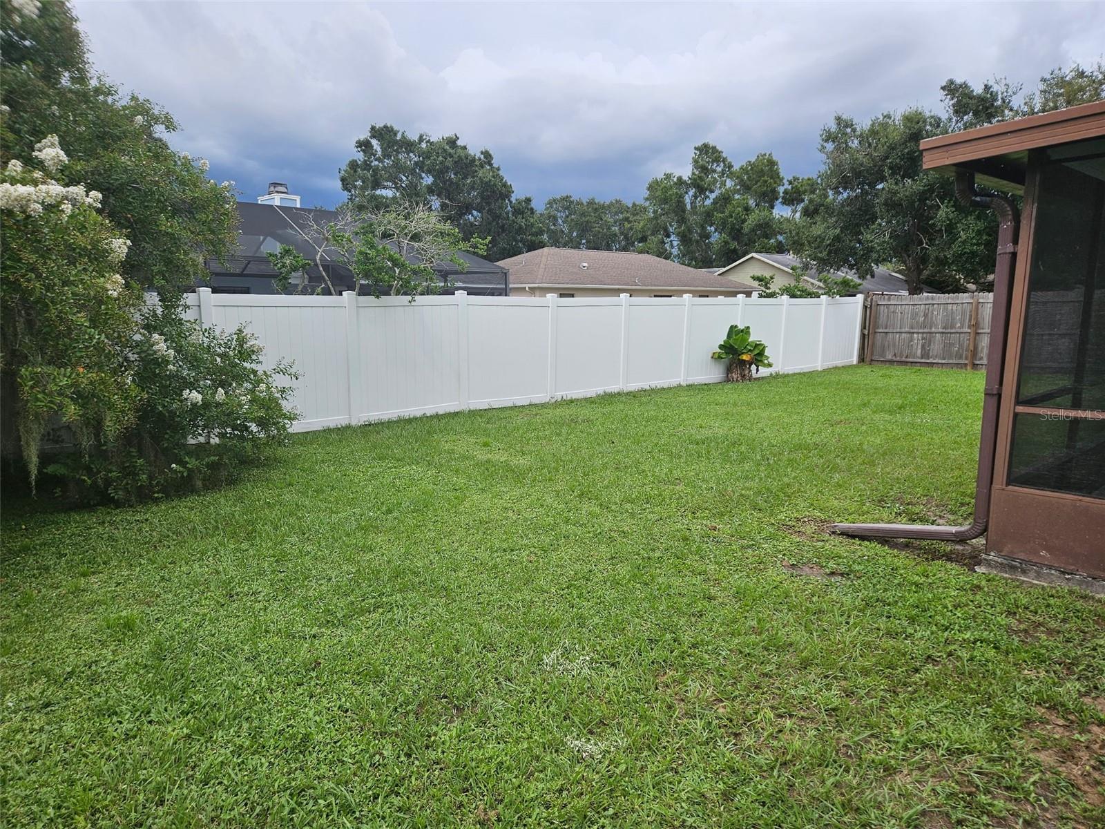 Image 18 of 55 For 3615 75th Terrace E