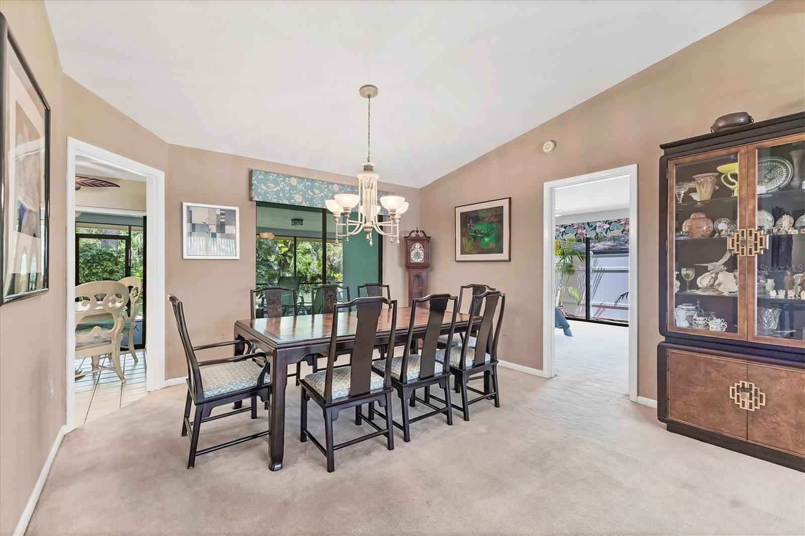 Image 13 of 45 For 5037 Willow Leaf Way
