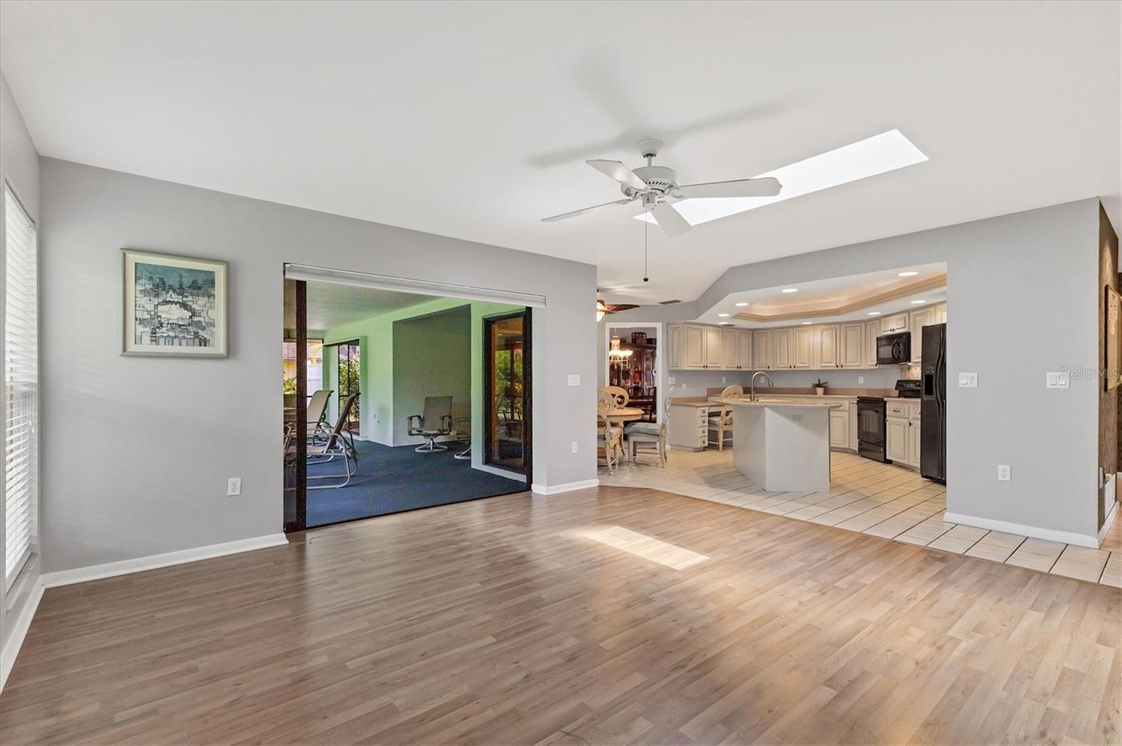 Image 20 of 45 For 5037 Willow Leaf Way