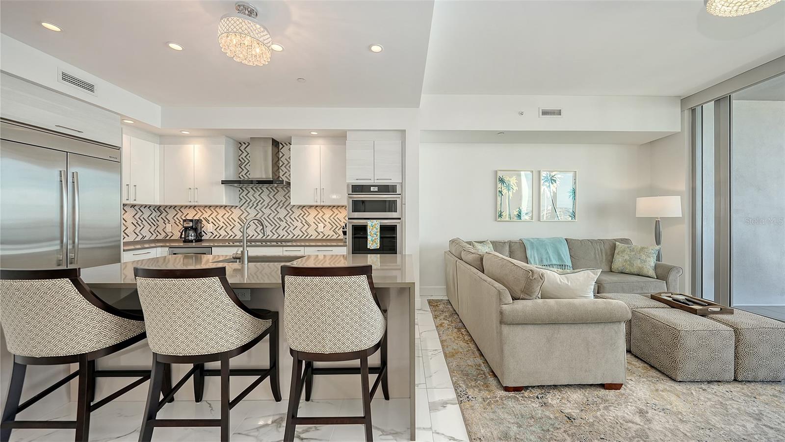 Image 14 of 68 For 1155 Gulfstream Avenue 1106