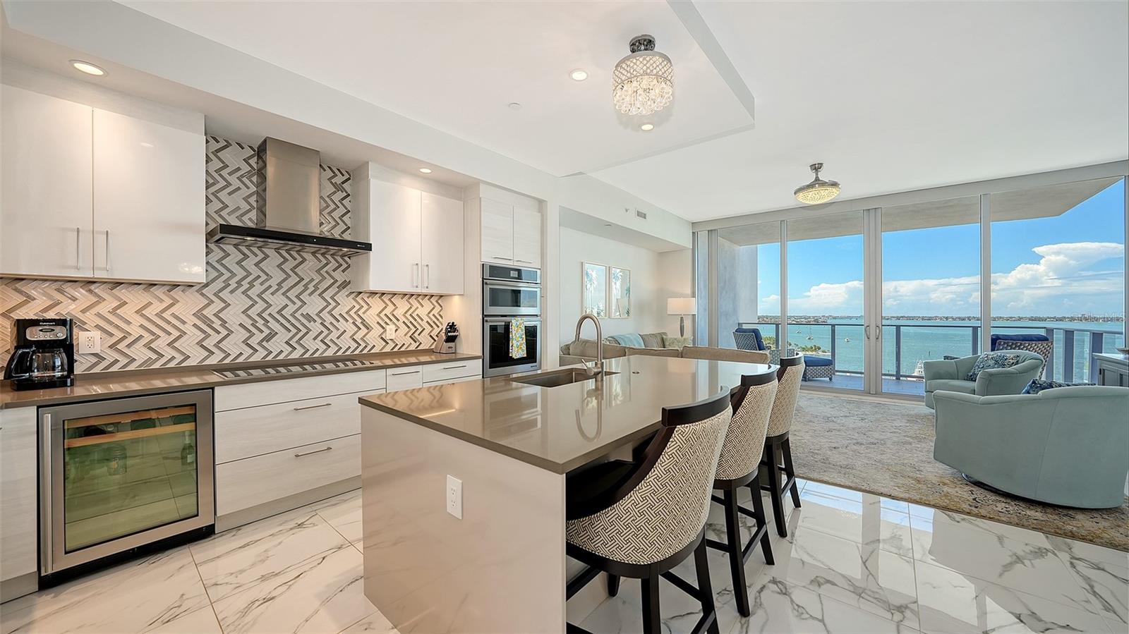 Image 15 of 68 For 1155 Gulfstream Avenue 1106