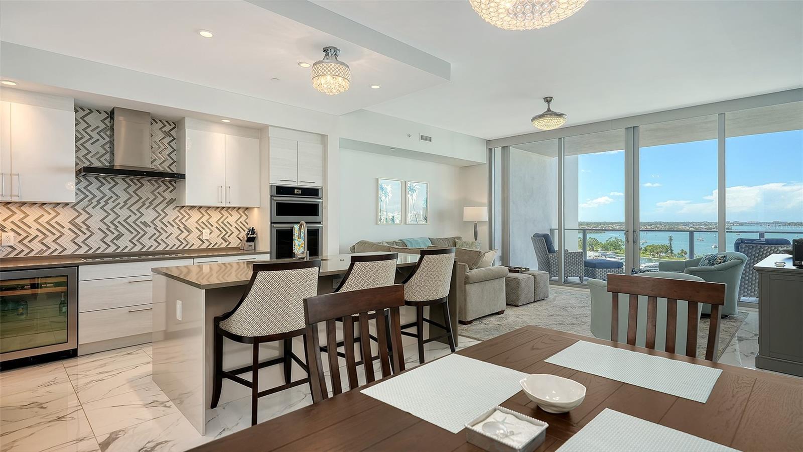 Image 18 of 68 For 1155 Gulfstream Avenue 1106