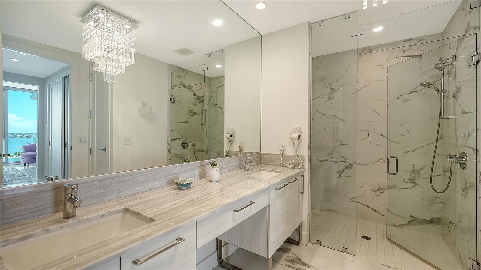 Image 29 of 68 For 1155 Gulfstream Avenue 1106