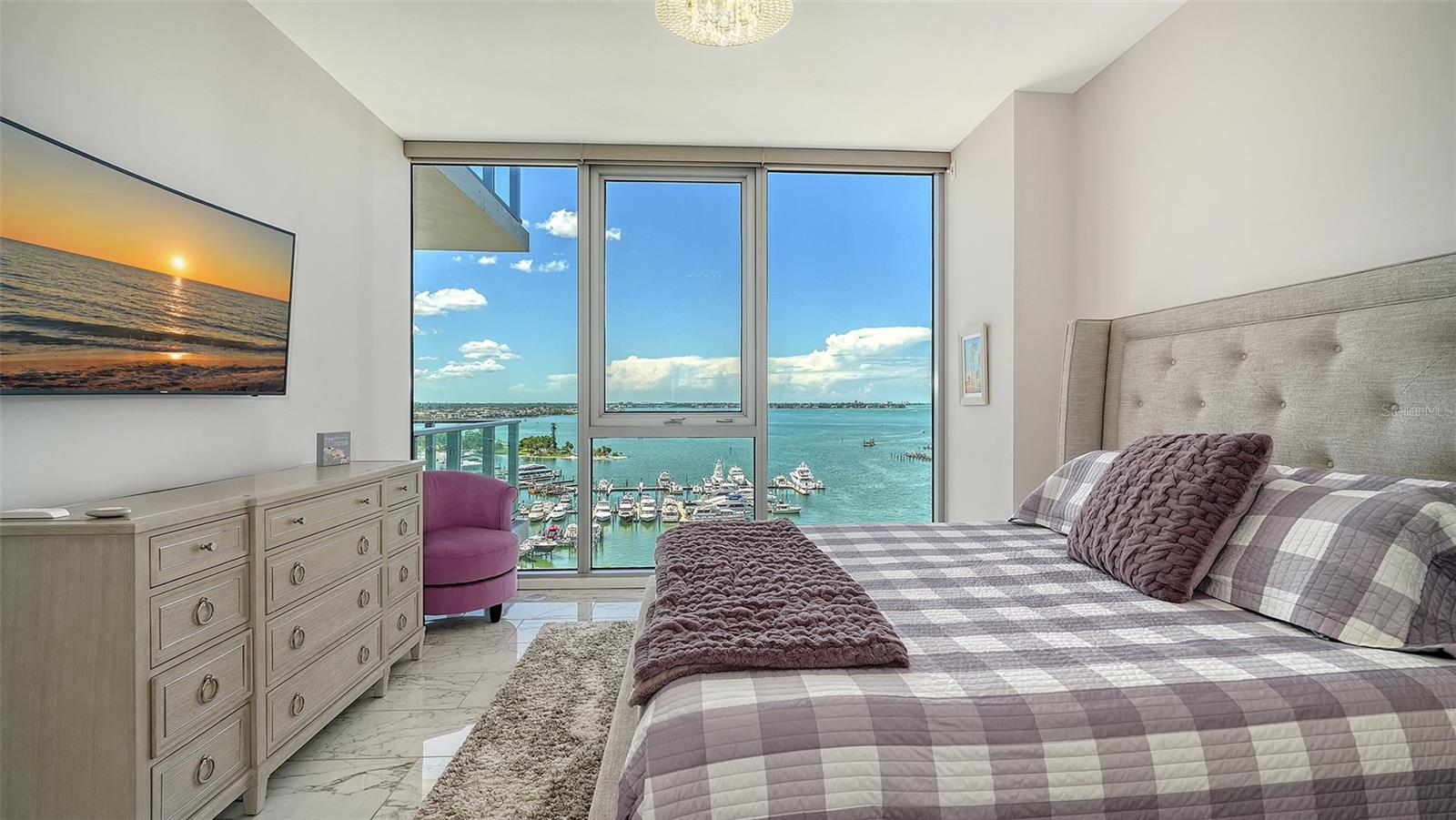 Image 30 of 68 For 1155 Gulfstream Avenue 1106