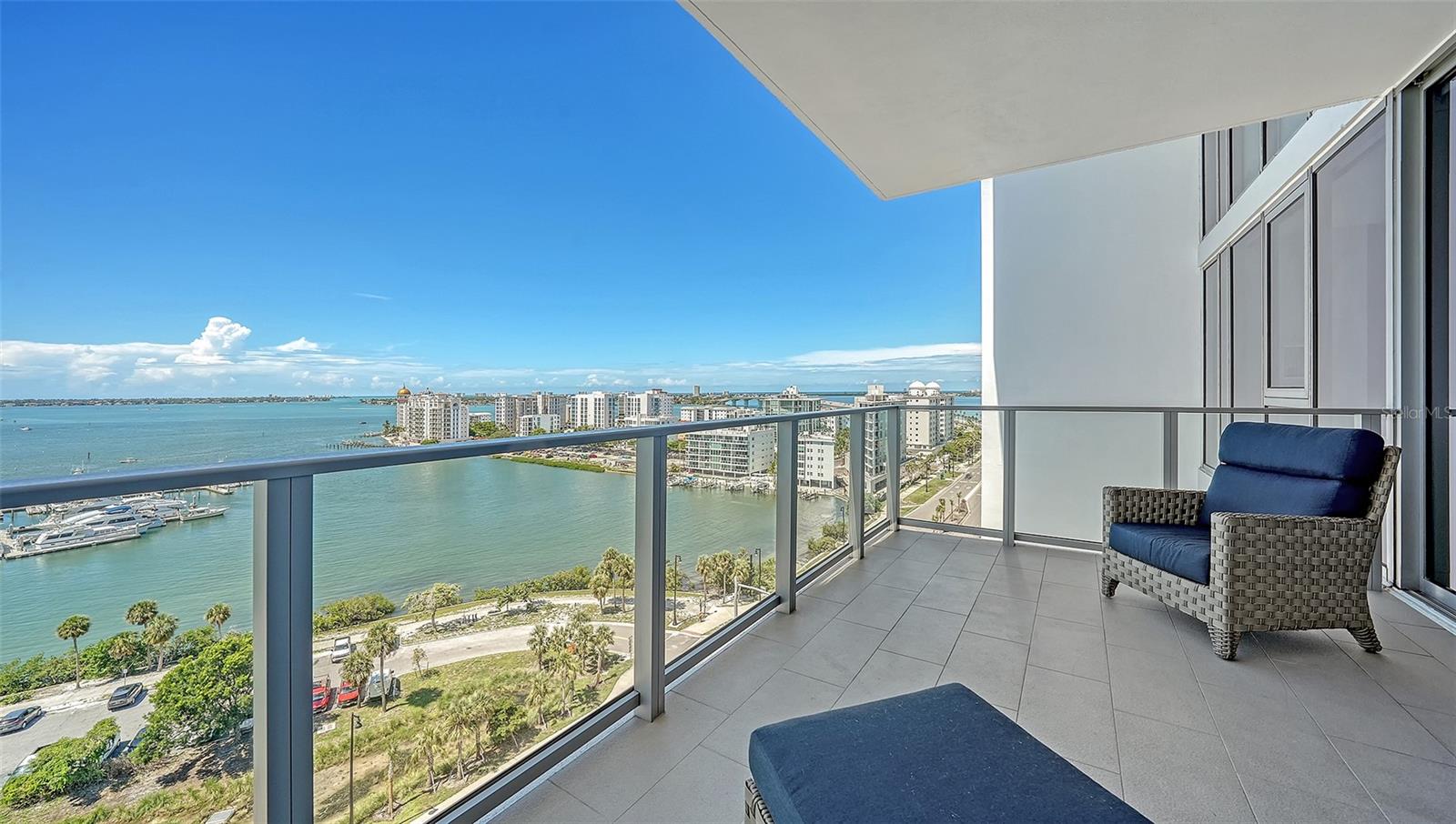 Image 6 of 68 For 1155 Gulfstream Avenue 1106