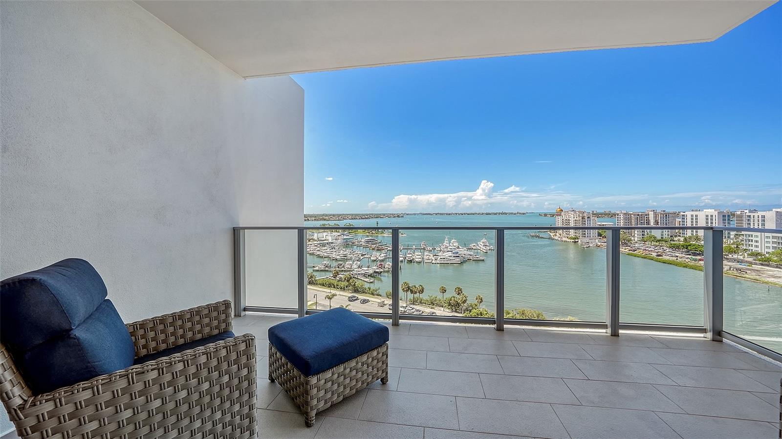 Image 7 of 68 For 1155 Gulfstream Avenue 1106