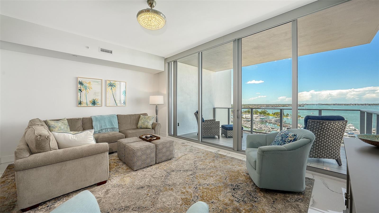 Image 9 of 68 For 1155 Gulfstream Avenue 1106