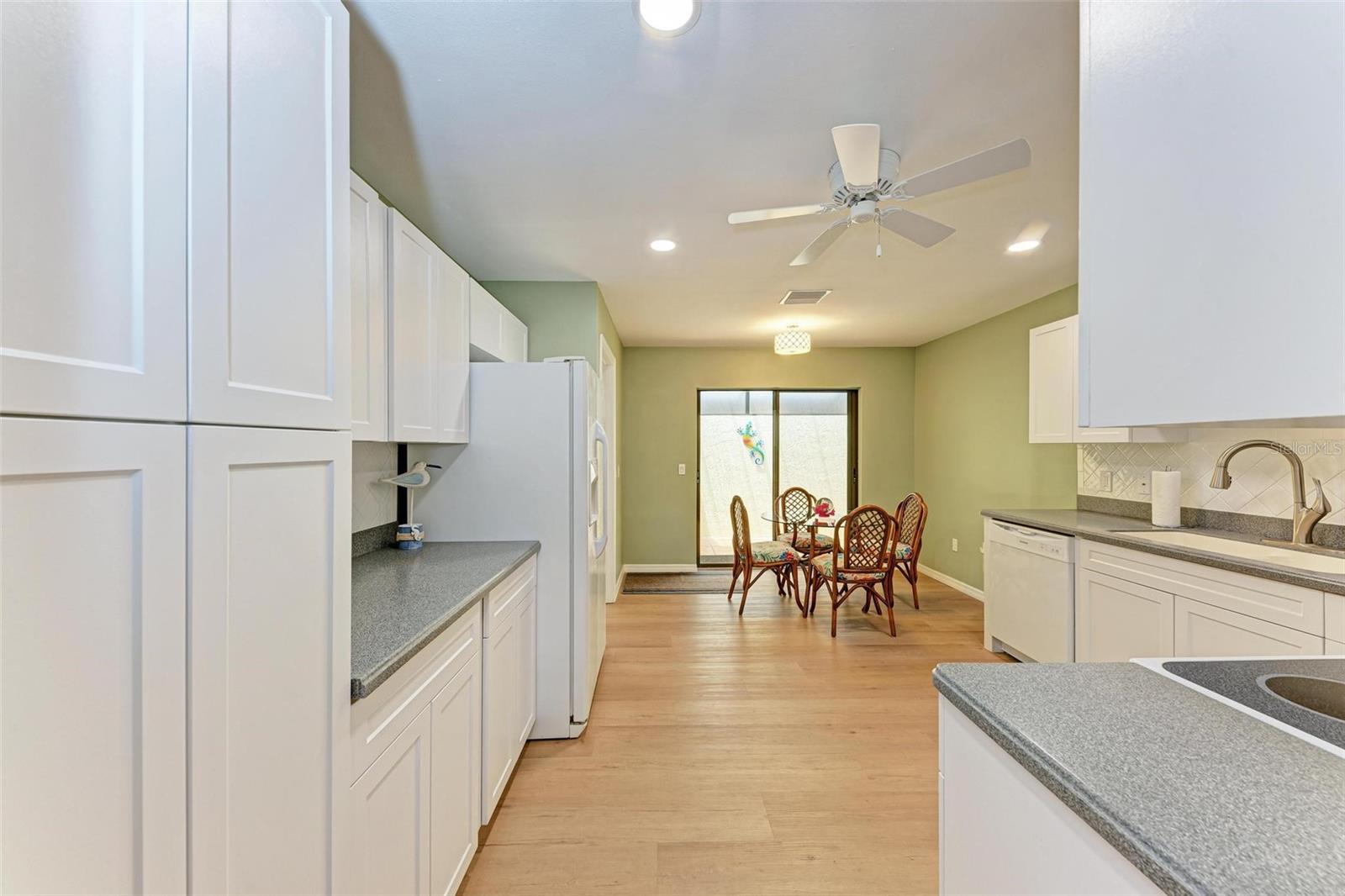 Image 8 of 36 For 96 Drifting Sands Drive