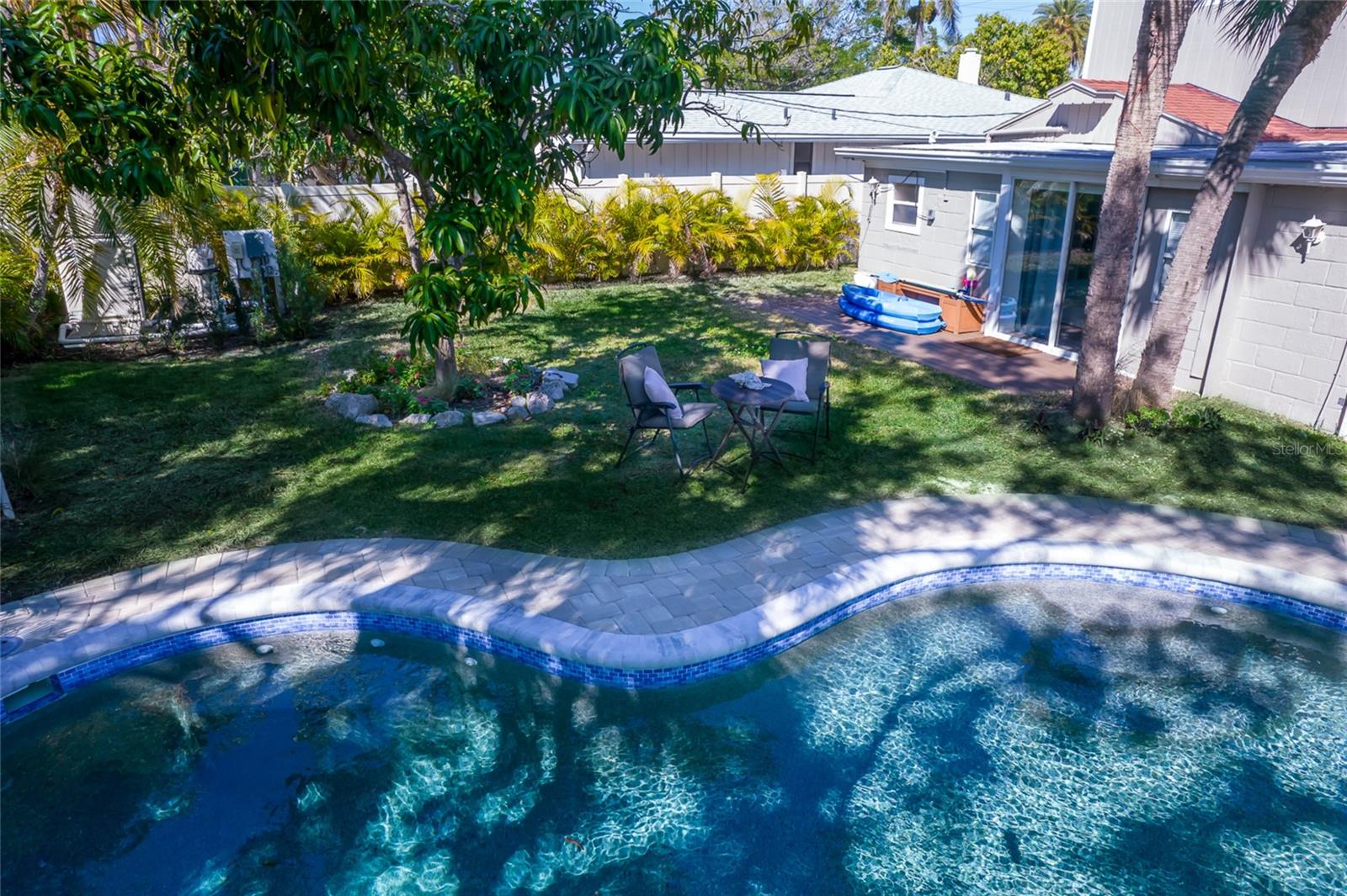 Listing photo id 25 for 532 Blvd Of The Presidents