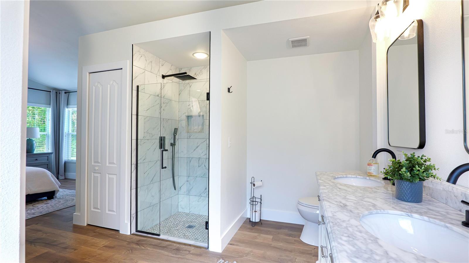 Image 23 of 46 For 4346 Ridgemoor Drive