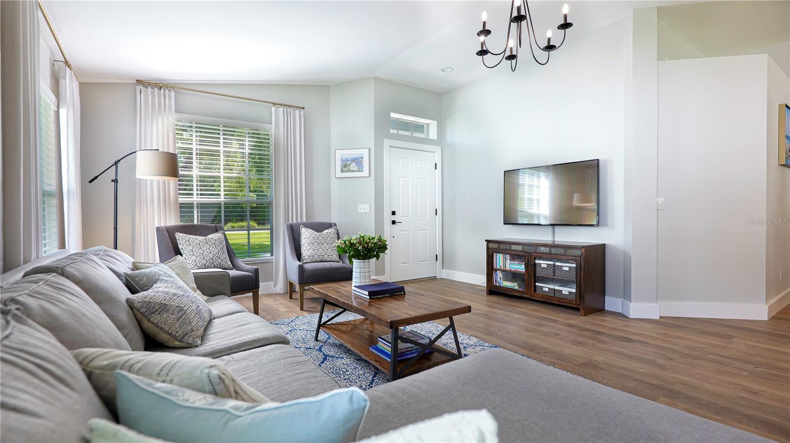 Image 9 of 46 For 4346 Ridgemoor Drive