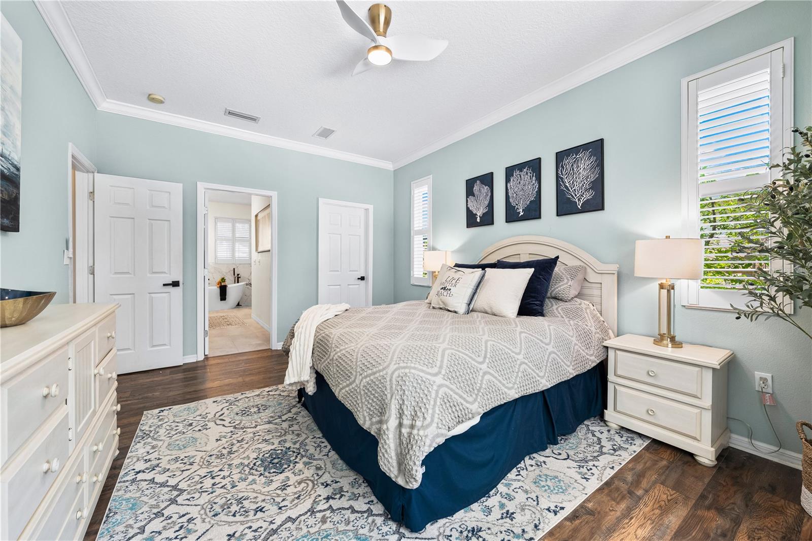 Image 21 of 44 For 5272 Sunnydale Circle E