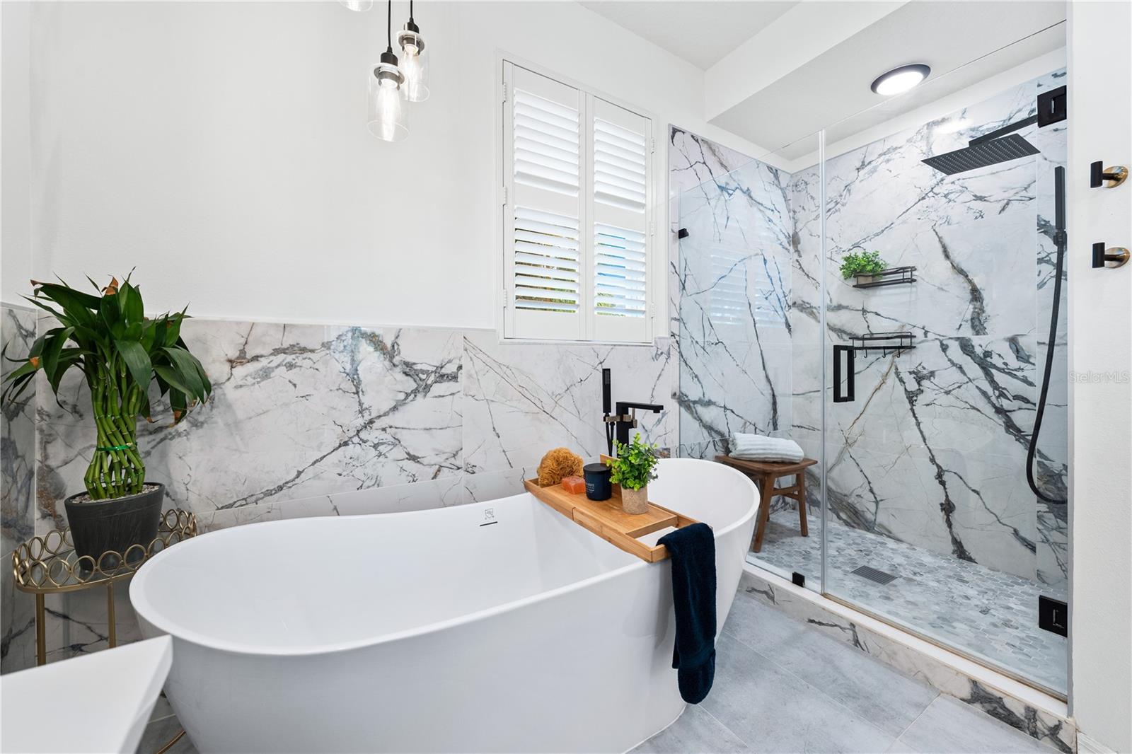 Image 23 of 44 For 5272 Sunnydale Circle E