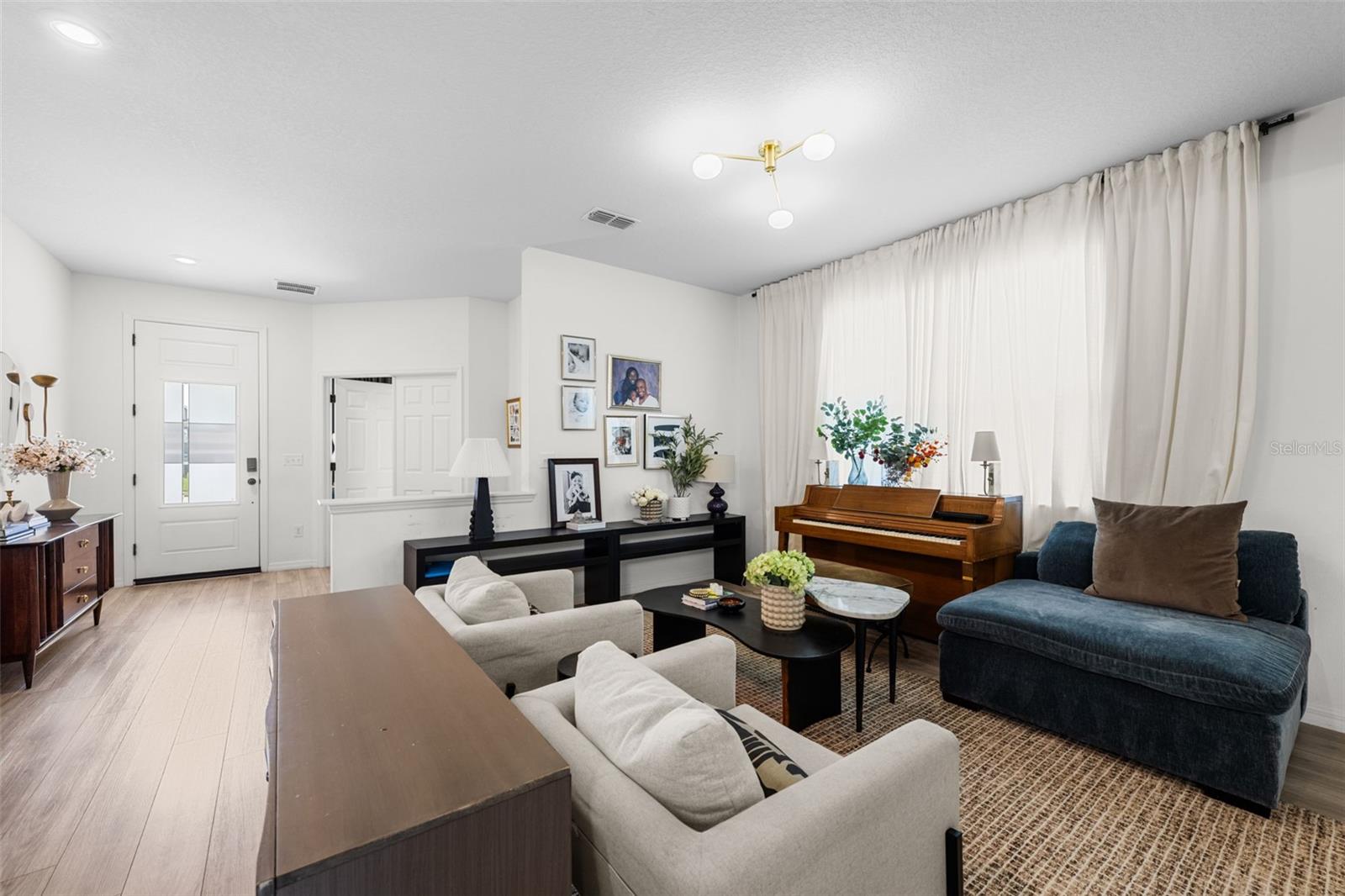 Image 6 of 24 For 5826 143rd Court E