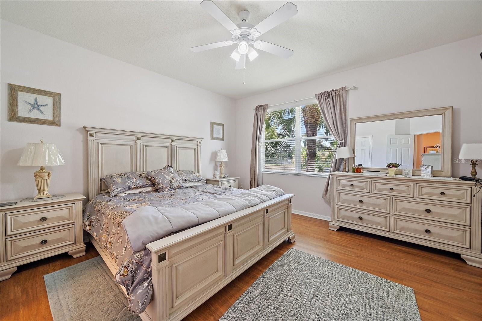 Image 16 of 26 For 3407 Parkridge Circle 20-102